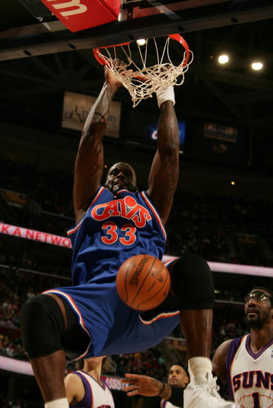 袁甲：成都个别球迷对阿奇姆彭种族歧视的行为必须严惩