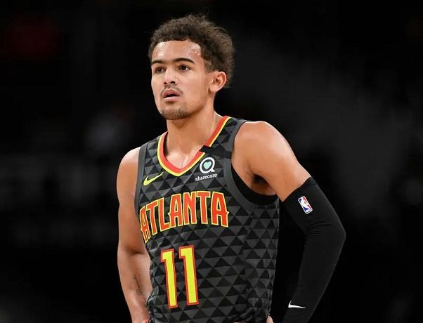 皇马青训小将获征召！18岁天才后卫冲击一线队，卡马温加伤愈归队