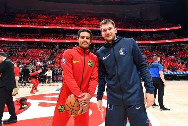 记者：萨拉赫不会随队出征国米，决定由高层和斯洛特共同作出