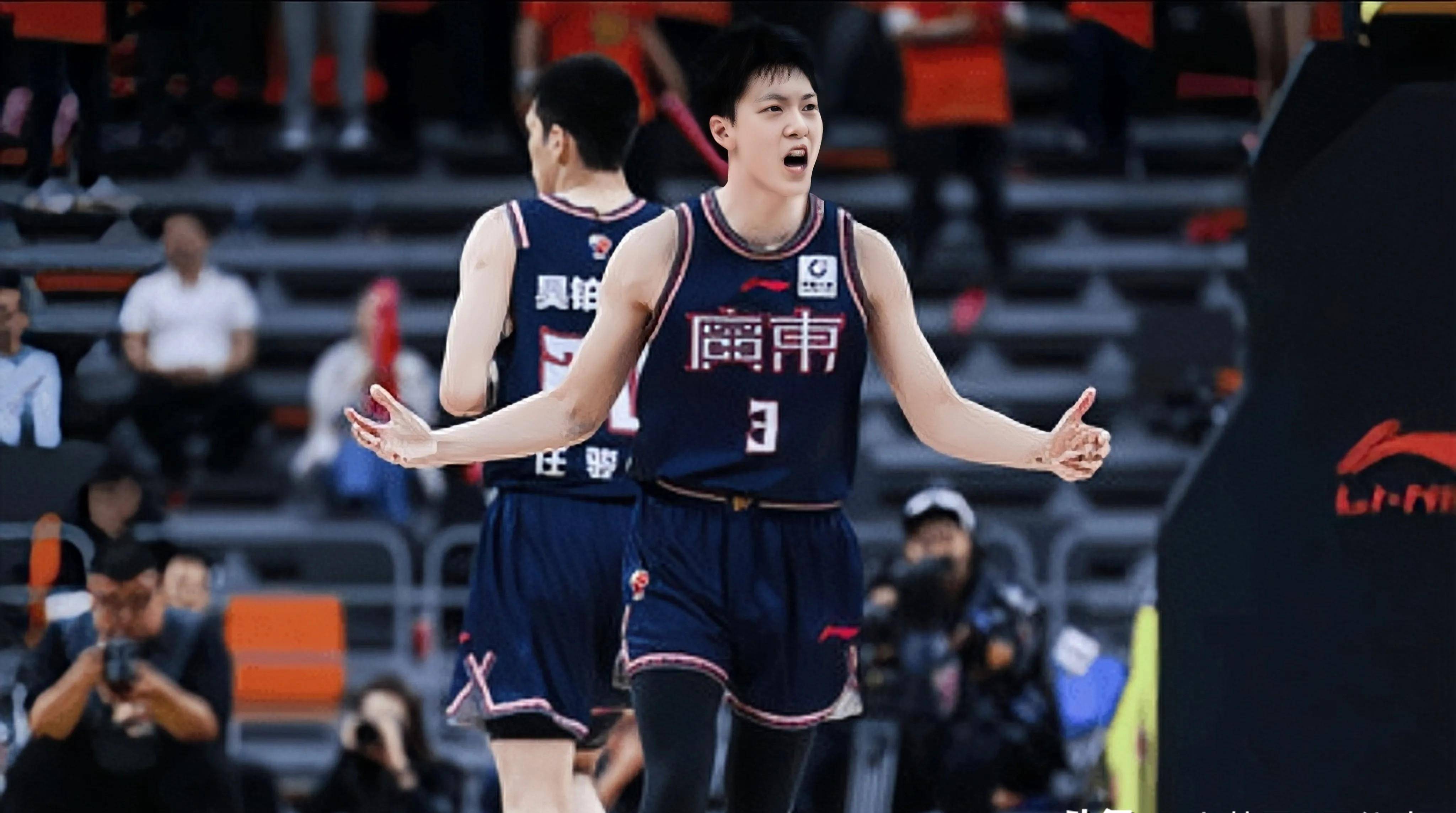 76人vs热火伤病：恩比德&维金斯缺席，埃奇库姆出战成疑