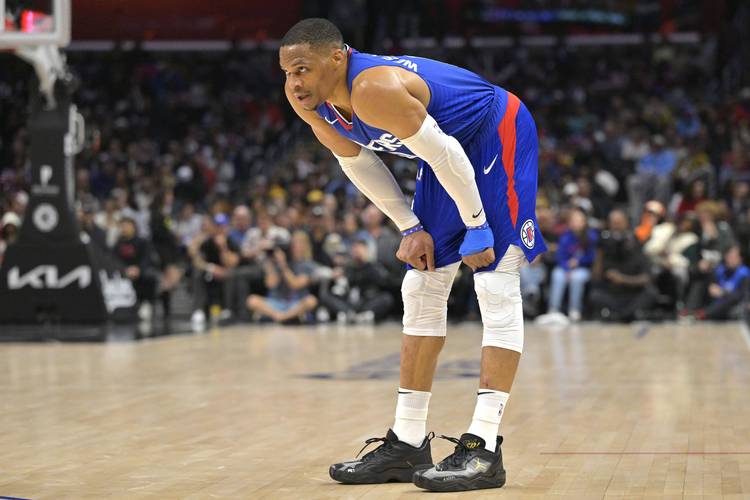 欧冠前瞻：天王山战役！枪手拜仁对决火热来袭，谁是全欧最强？