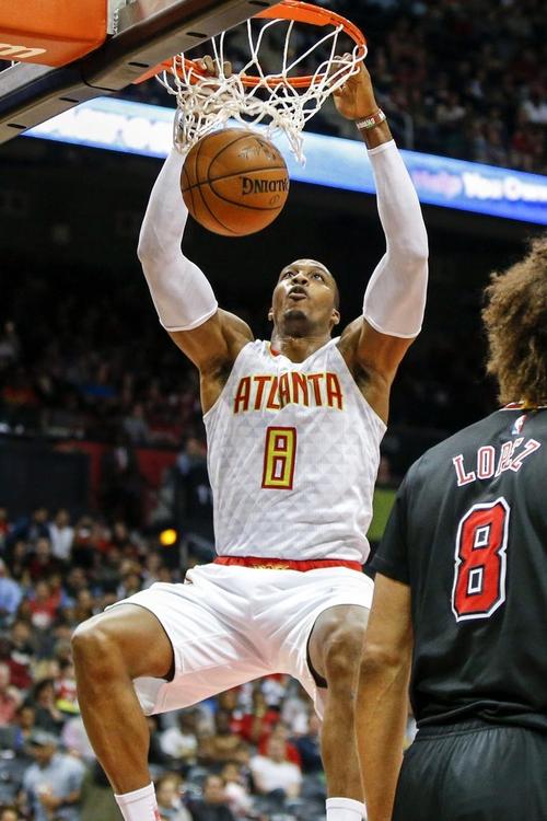 英超曼城与利物浦积分榜争夺白热化