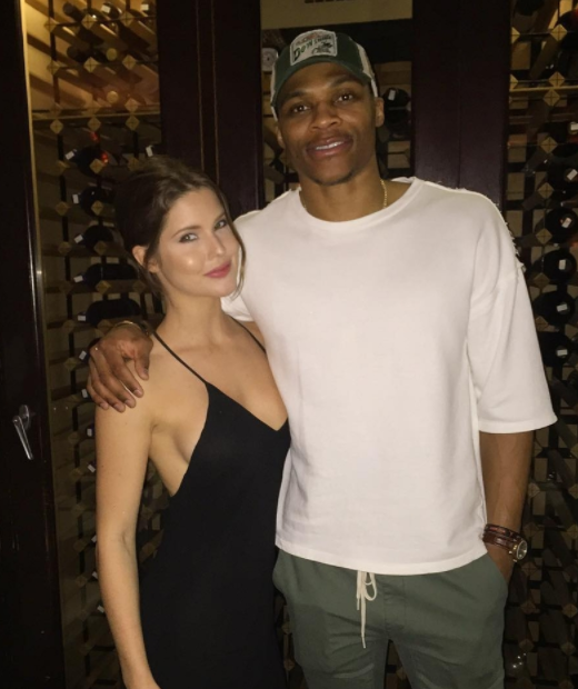 加纳乔回应转会切尔西：不后悔离开曼联